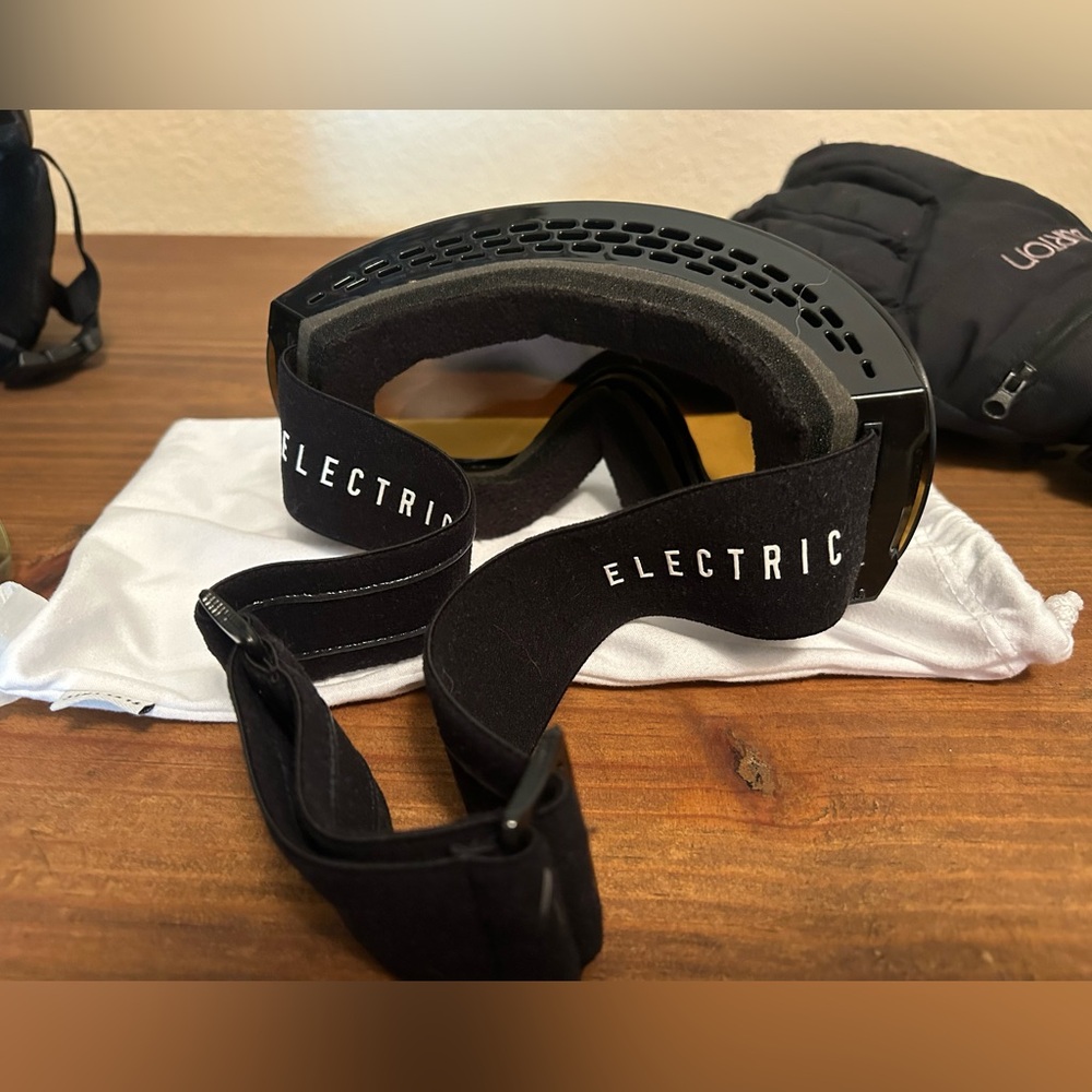 Electric ski goggles with snow lens - Picture 5 of 6